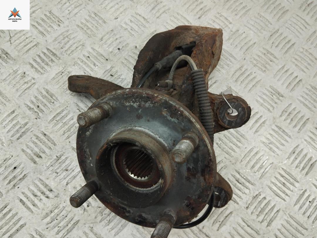 ступица передняя правая Ford Fusion 1 поколение 2003, 1.4 л., бензин, МКПП, чёрный, хетчбэк 5 дв. - фото №1