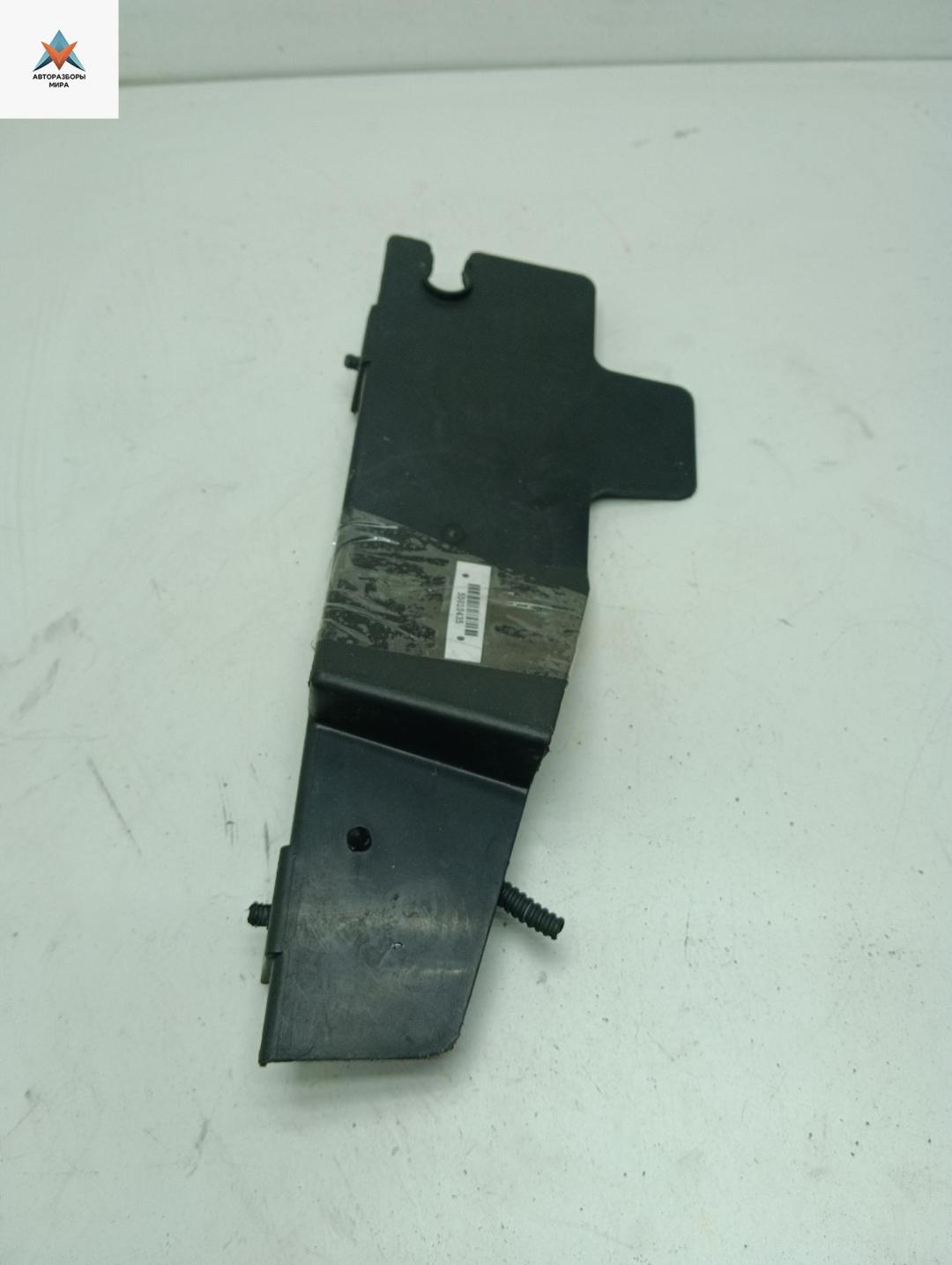 воздуховод SEAT Ibiza 3 поколение 2005, 1.4 л., бензин, МКПП, серый, хетчбэк 3 дв., 6L0121283A - фото №1