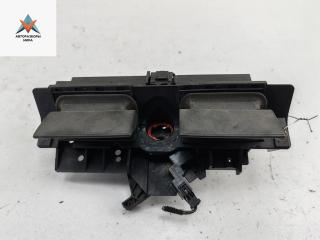 кнопка открытия багажника Audi A6 4B/C5 1998, 1.9 л., дизель, МКПП, чёрный, седан, 4B0827565H