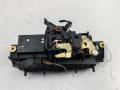 кнопка открытия багажника Audi A6 4B/C5 1998, 1.9 л., дизель, МКПП, чёрный, седан, 4B0827565H - фото №2