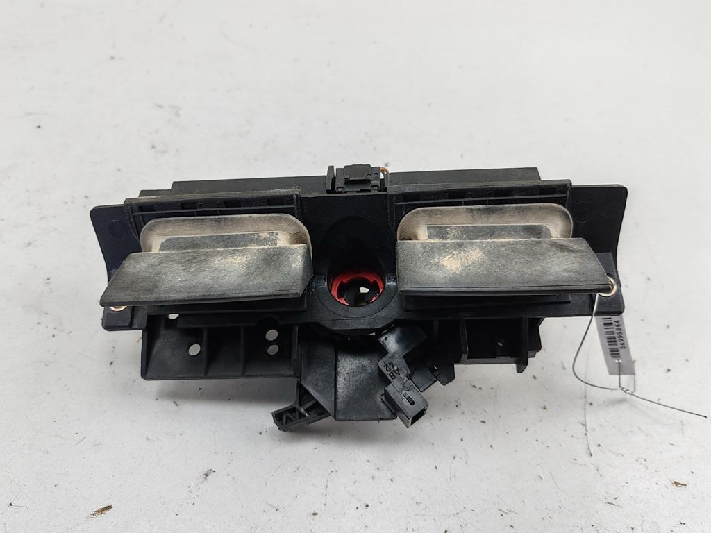 ручка крышки багажника Audi A6 C5 1998, зелёный, седан