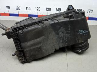 корпус воздушного фильтра Audi Q7 4L 2006, 3.0 л., D TDI, дизель, АКПП, внедорожник 5 дв.