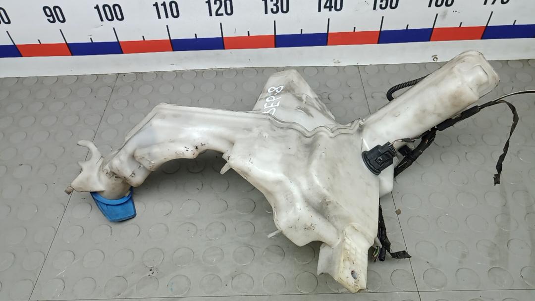 бачок омывателя Volkswagen Passat B6 2008, 2.0 л., TDi, дизель, МКПП, седан - фото №1