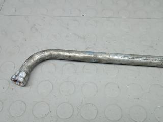 ключ колесный (балонный) Volkswagen Passat B6 2007, 2.0 л., дизель, МКПП, седан, 4D0012219A