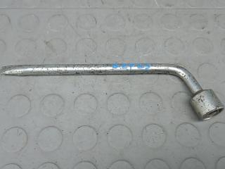 ключ колесный (балонный) Mercedes-Benz E-Класс W211/S211 2002, 2.7 л., D E270 CDI, дизель, АКПП, седан