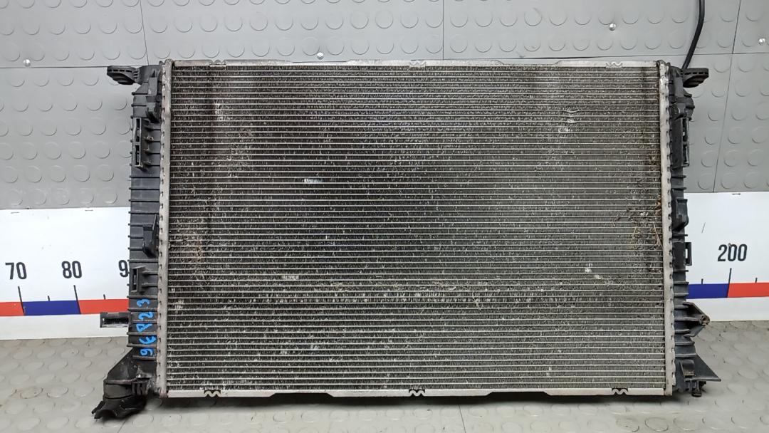 радиатор охлаждения Audi A4 B8/8K 2008, 3.0 л., дизель, АКПП, универсал, 8K0121251AA - фото №1