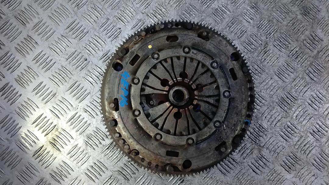 маховик Volkswagen Touran 1 поколение 2005, 1.9 л., дизель, МКПП, минивэн, 03G105266BA, 03G105266AC - фото №1