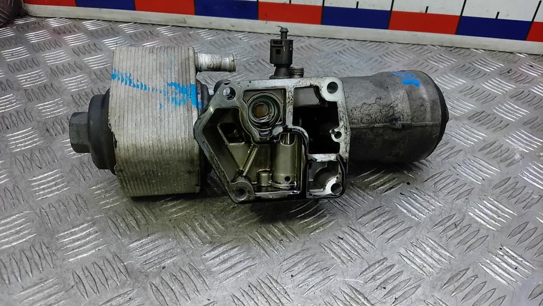 Корпус масляного фильтра дизельный Audi A4 B8/8K 2010, 2.0 л., дизель, АКПП, седан, 045115389H, 038117021E - фото №1