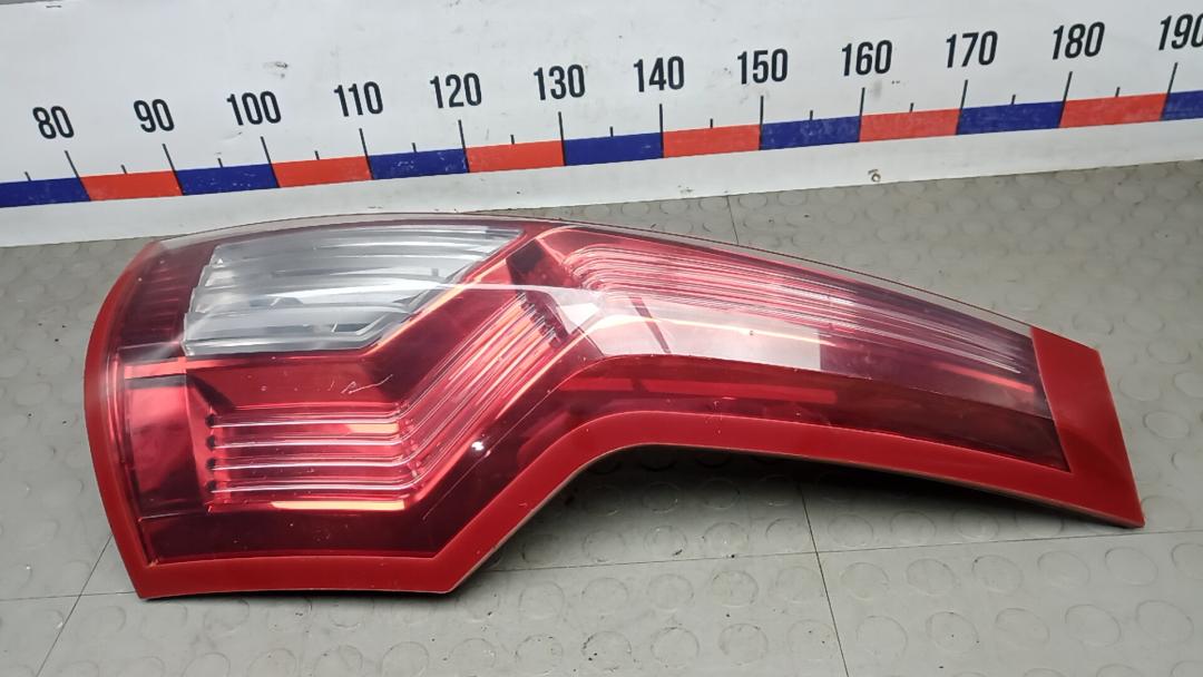 фонарь задний правый Citroen C4 Grand Picasso 1 поколение 2008, 1.6 л., дизель, МКПП, минивэн - фото №1