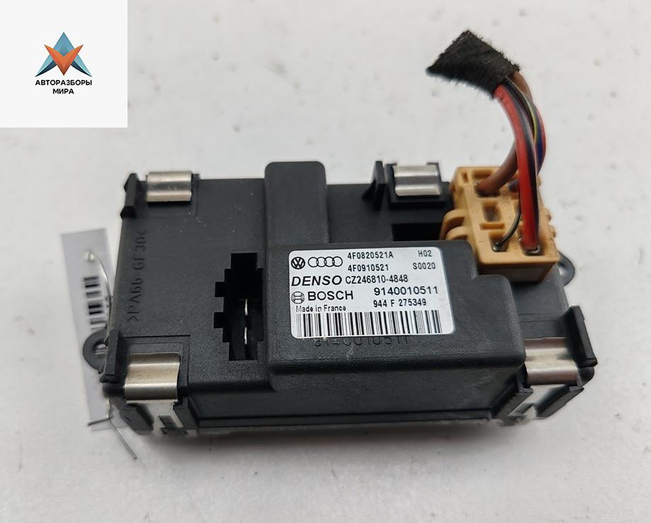 сопротивление печки Audi A6 4F/C6 2005, 3.2 л., бензин, АКПП, чёрный, универсал, 9140010511 - фото №1