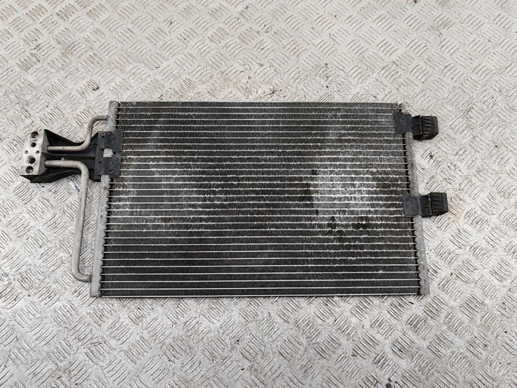 радиатор кондиционера Citroen Xantia 1999, 2.0 л., бензин, МКПП, зелёный, хетчбэк 5 дв., 9622906980