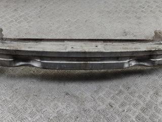 усилитель бампера переднего Audi A6 4F/C6 2005, 3.2 л., бензин, АКПП, чёрный, универсал, 4F0807111