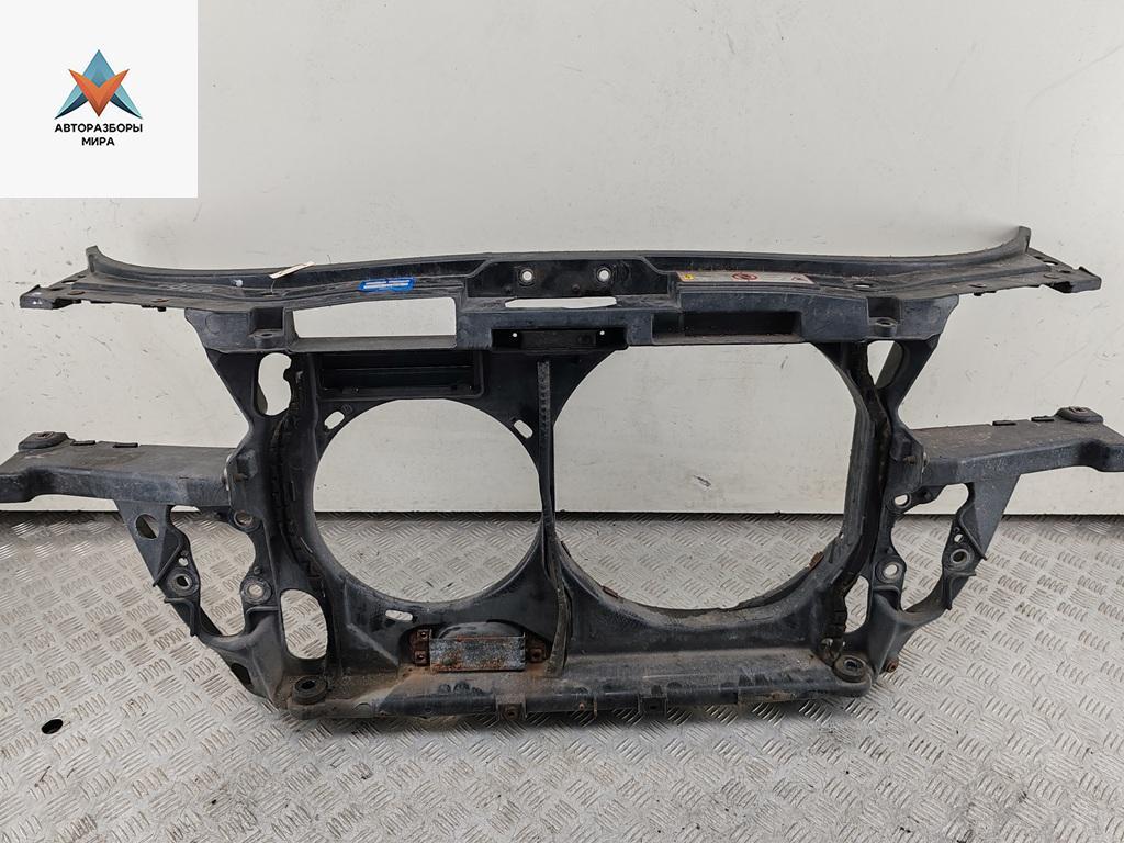 Рамка радиатора Audi A6 4B/C5 1998, 2.4 л., бензин, АКПП, серый, седан - фото №1