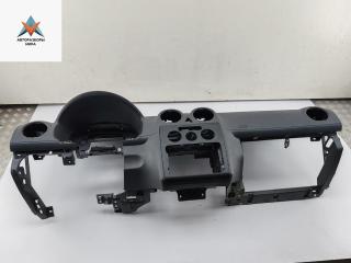 панель передняя салона (торпедо) Volkswagen Caddy 3 поколение 2007, 1.4 л., бензин, МКПП, красный, фургон