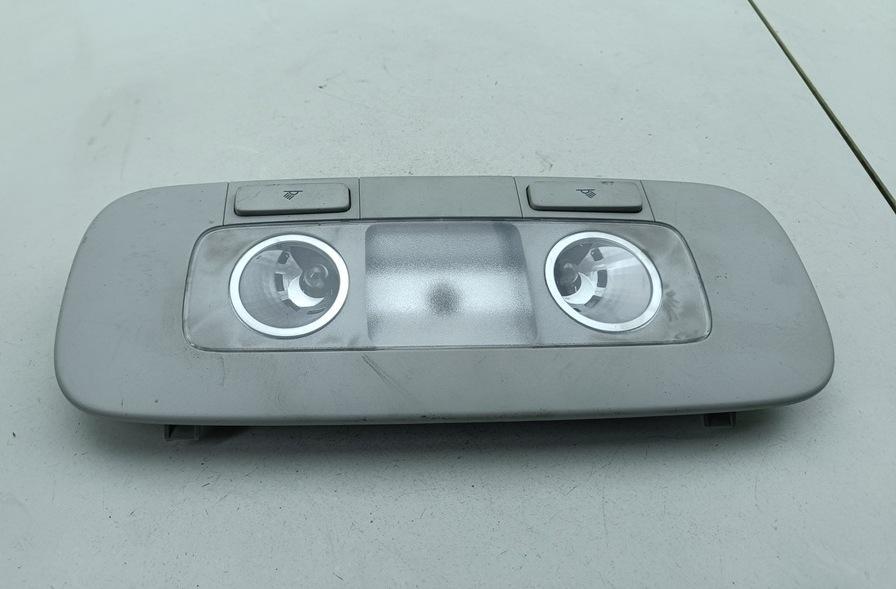 фонарь салона (плафон) Volkswagen Passat B6 2009, 2.0 л., дизель, МКПП, синий, универсал, 5Q947291D