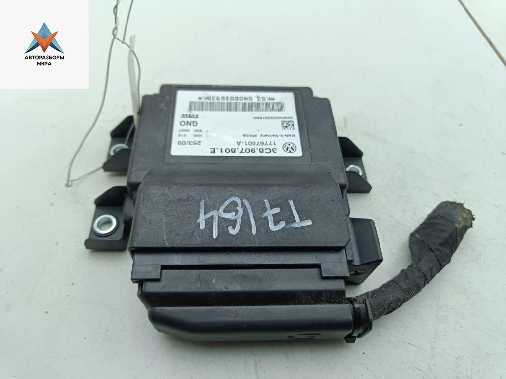 блок управления ручником Volkswagen Passat B6 2009, 2.0 л., дизель, МКПП, синий, универсал, 3C8907801E - фото №1