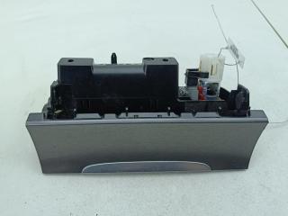 пепельница Volkswagen Passat B6 2009, 2.0 л., дизель, МКПП, синий, универсал, 3C0863284