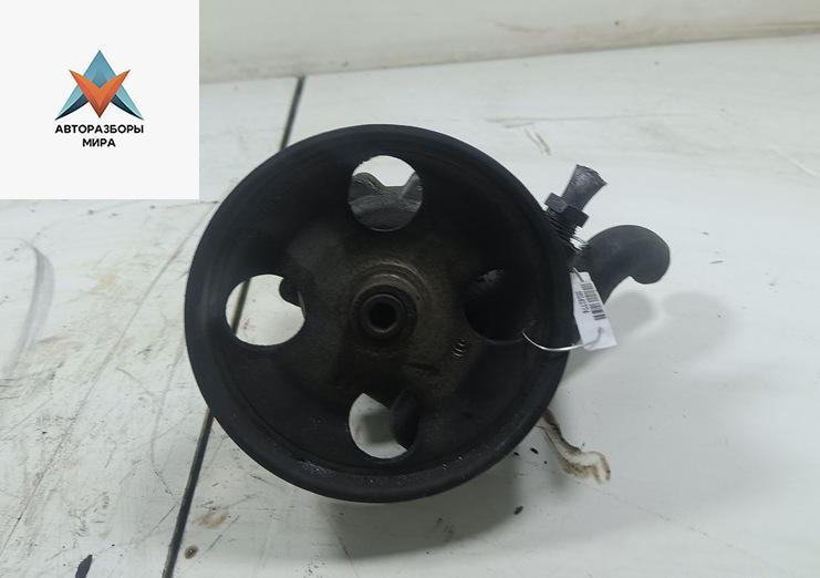 Насос гидроусилителя руля Citroen C8 1 поколение 2002, 2.0 л., бензин, МКПП, серый, минивэн, 9645015180 - фото №1