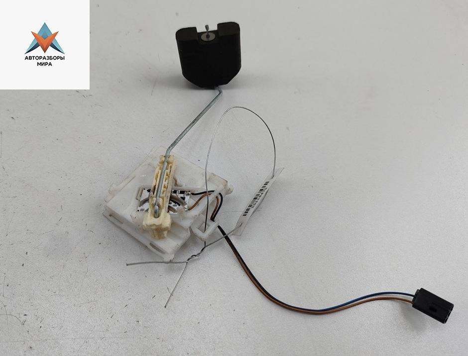 датчик уровня топлива Opel Zafira 1 поколение (A) 2002, 1.8 л., бензин, МКПП, серый, минивэн, 88457201 - фото №1
