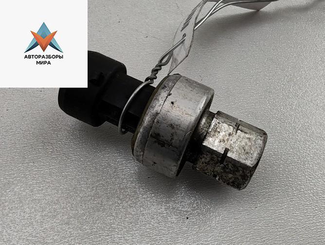 датчик кондиционера Opel Insignia 1 поколение (A) 2009, 2.8 л., бензин, АКПП, серый, универсал - фото №1