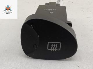 кнопка обогрева заднего стекла Hyundai H-1 Starex [рестайлинг] 2006, 2.5 л., дизель, МКПП, белый, минивэн, 937104A000