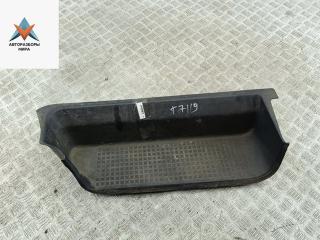 Накладка на порог внутренняя (салона) Volkswagen Transporter T4 1992, 2.4 л., дизель, МКПП, красный, микроавтобус, 705863735