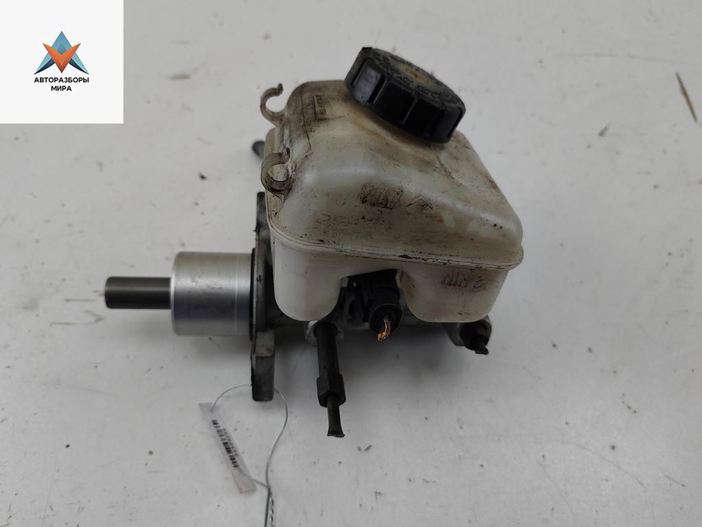 цилиндр тормозной главный Opel Zafira 1 поколение (A) 2002, 1.8 л., бензин, МКПП, серый, минивэн, 32066734 - фото №1