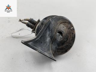 сигнал (клаксон) Audi A4 B5 1997, 2.6 л., бензин, МКПП, красный, седан, 0092018