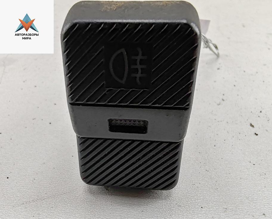 кнопка противотуманных фар Volkswagen Transporter T4 1991, 1.9 л., дизель, МКПП, белый, микроавтобус, 701941535 - фото №1