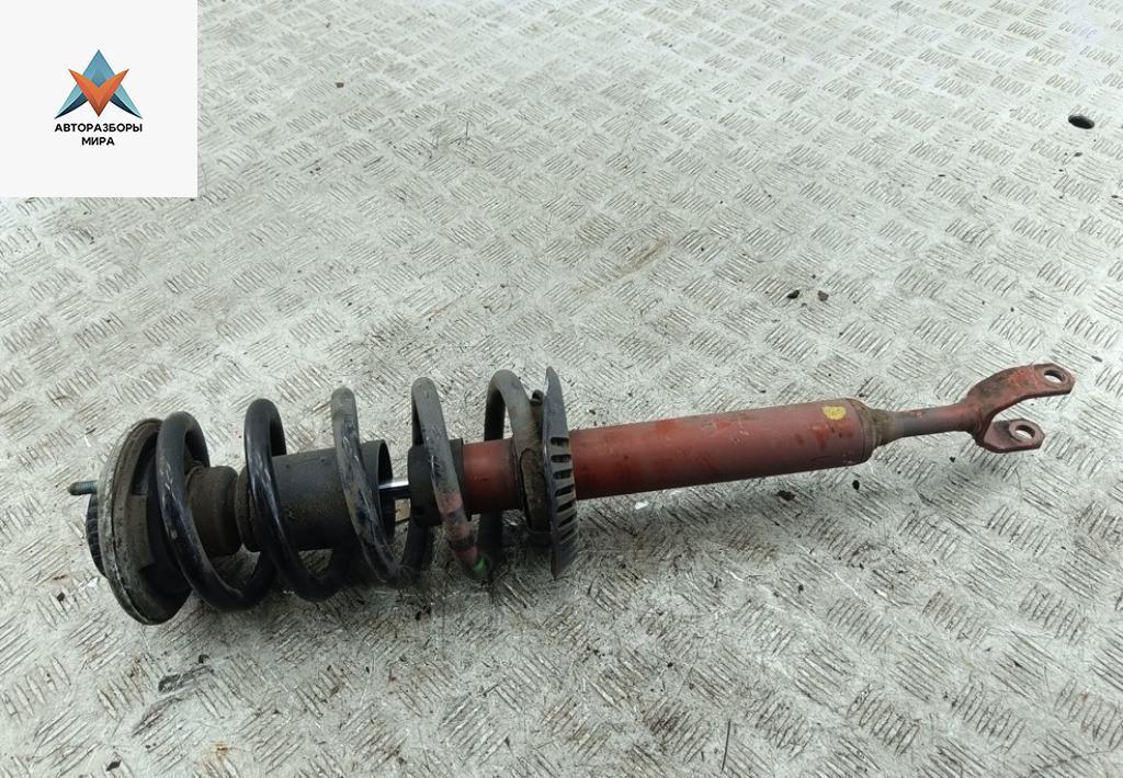 стойка передняя Audi A6 4B/C5 1998, 1.9 л., дизель, МКПП, чёрный, седан, 4B0412031P - фото №1