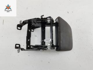 подлокотник Audi A4 B8/8K 2009, 2.0 л., дизель, МКПП, чёрный, универсал, 8K0864283