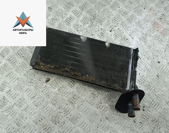 радиатор отопителя (печки) Volkswagen Transporter T4 1994, 2.4 л., дизель, МКПП, серый, микроавтобус, ZSB701819031 - фото №1