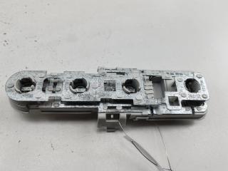 Плата фонаря заднего правого Audi A4 B5 1998, 2.8 л., бензин, АКПП, чёрный, универсал, 8D9945257