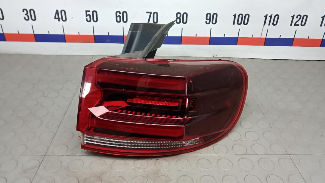 фонарь задний правый Citroen C5 AirCross 1 поколение 2022, 1.2 л., бензин, МКПП, внедорожник 5 дв. - фото №1