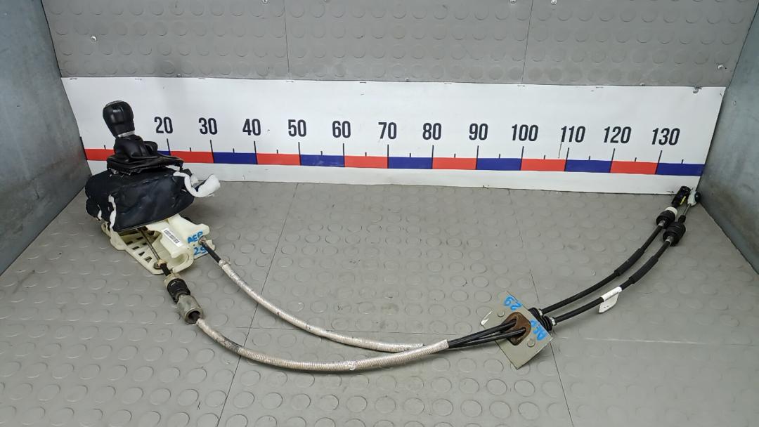 кулиса Land Rover Range Rover Evoque L551 2018, 2.0 л., дизель, МКПП, внедорожник 5 дв. - фото №1