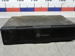 CD-чейнджер Mercedes-Benz S-Класс W220 [рестайлинг] 2004, 3.2 л., D S320 CDI, дизель, АКПП, седан