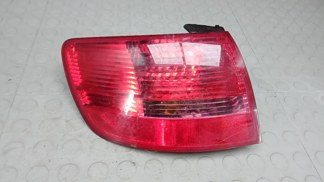 фонарь задний левый Audi A6 4F/C6 2006, 3.0 л., дизель, АКПП, универсал, 4F9945095 - фото №1