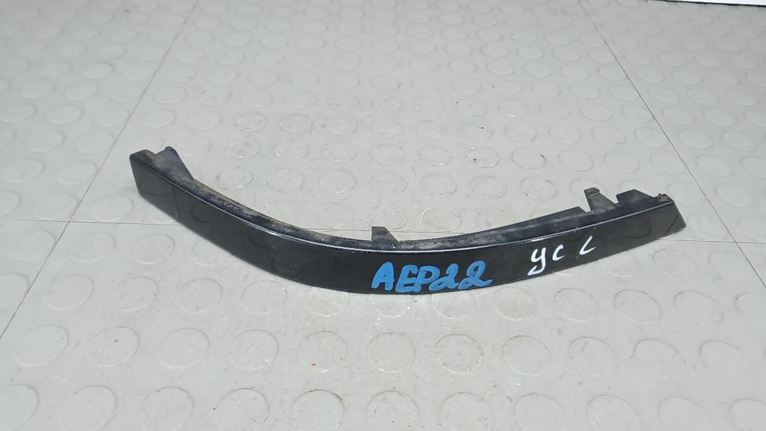 ус под фонарь левый BMW 7 серия E65/E66/E67 2004, 3.0 л., D 730d, дизель, АКПП, седан - фото №1
