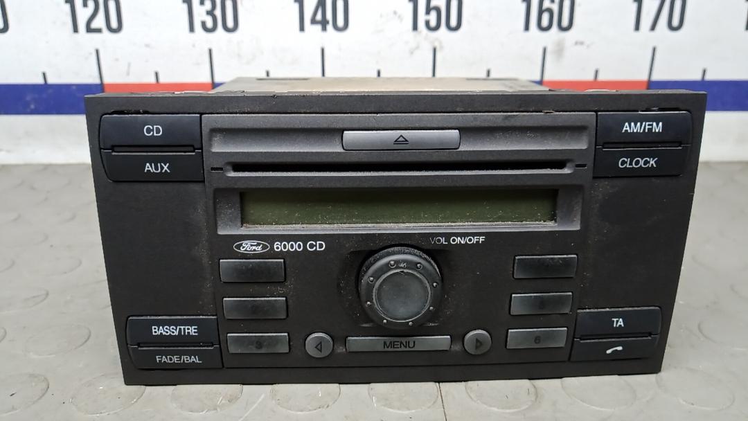 магнитола Ford Transit Connect 1 поколение 2007, 1.8 л., дизель, МКПП - фото №1