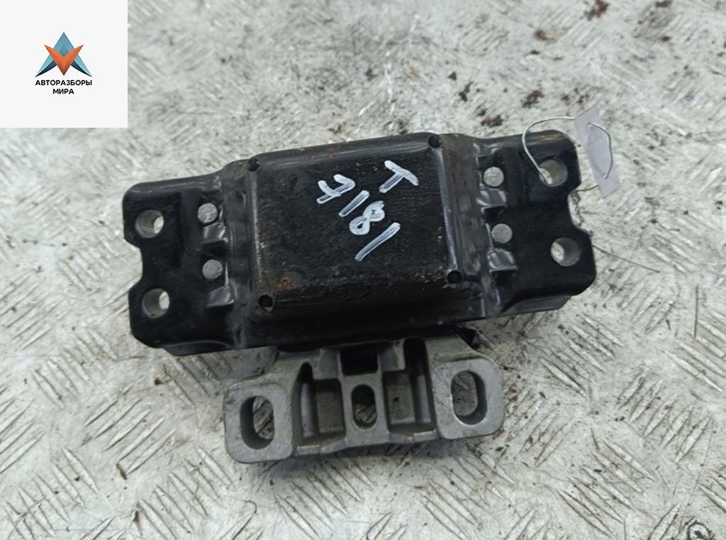 подушка крепления КПП Skoda Octavia mk2 (A5 1Z) 2005, 1.6 л., бензин, МКПП, чёрный, универсал - фото №1