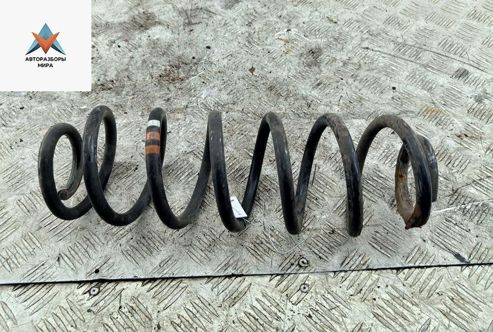 пружина задняя Skoda Octavia mk2 (A5 1Z) 2005, 1.6 л., бензин, МКПП, чёрный, универсал - фото №1