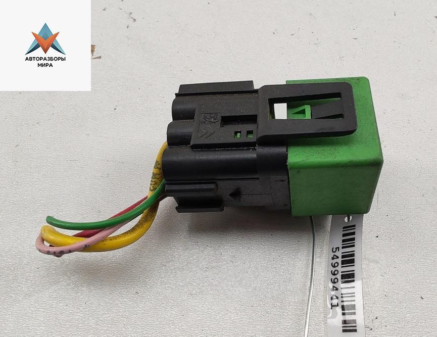 блок управления вентилятором (реле) Citroen Xsara Picasso 1 поколение 2001, 1.8 л., бензин, МКПП, серый, минивэн, 03531 - фото №1