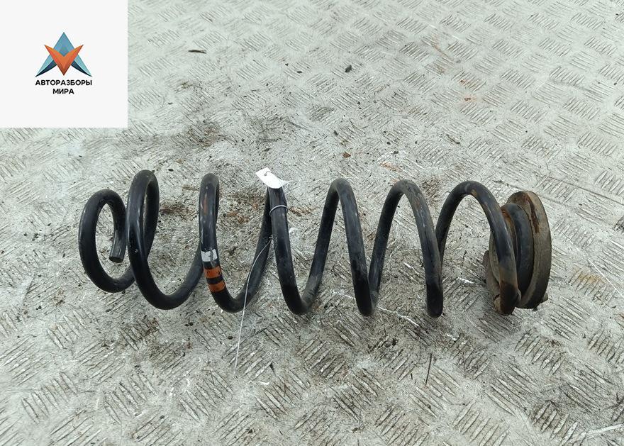 пружина задняя Skoda Octavia mk2 (A5 1Z) 2005, 1.6 л., бензин, МКПП, чёрный, универсал - фото №1