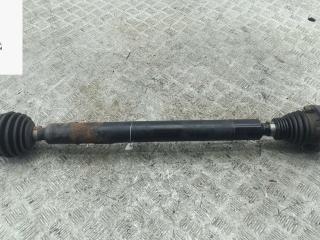 полуось передняя правая (приводной вал, ШРУС) Volkswagen Caddy 3 поколение 2007, 1.4 л., бензин, МКПП, красный, фургон