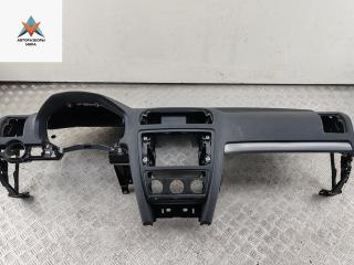 панель передняя салона (торпедо) Skoda Octavia mk2 (A5 1Z) 2005, 1.6 л., бензин, МКПП, чёрный, универсал, 1Z1857007BA