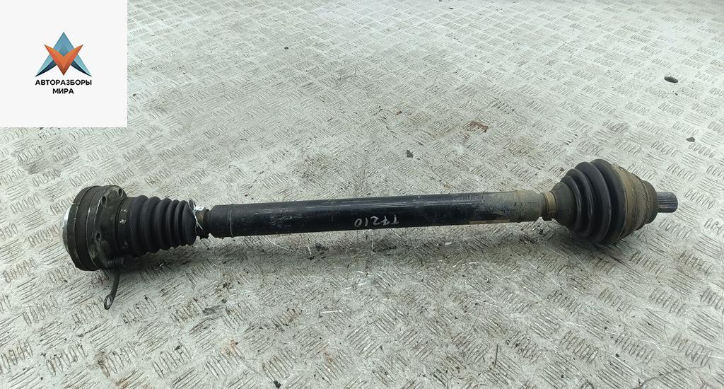 полуось передняя правая (приводной вал, ШРУС) Volkswagen Passat B6 2006, 2.0 л., дизель, МКПП, серый, универсал - фото №1