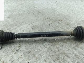 полуось передняя правая (приводной вал, ШРУС) Volkswagen Passat B6 2006, 2.0 л., дизель, МКПП, серый, универсал