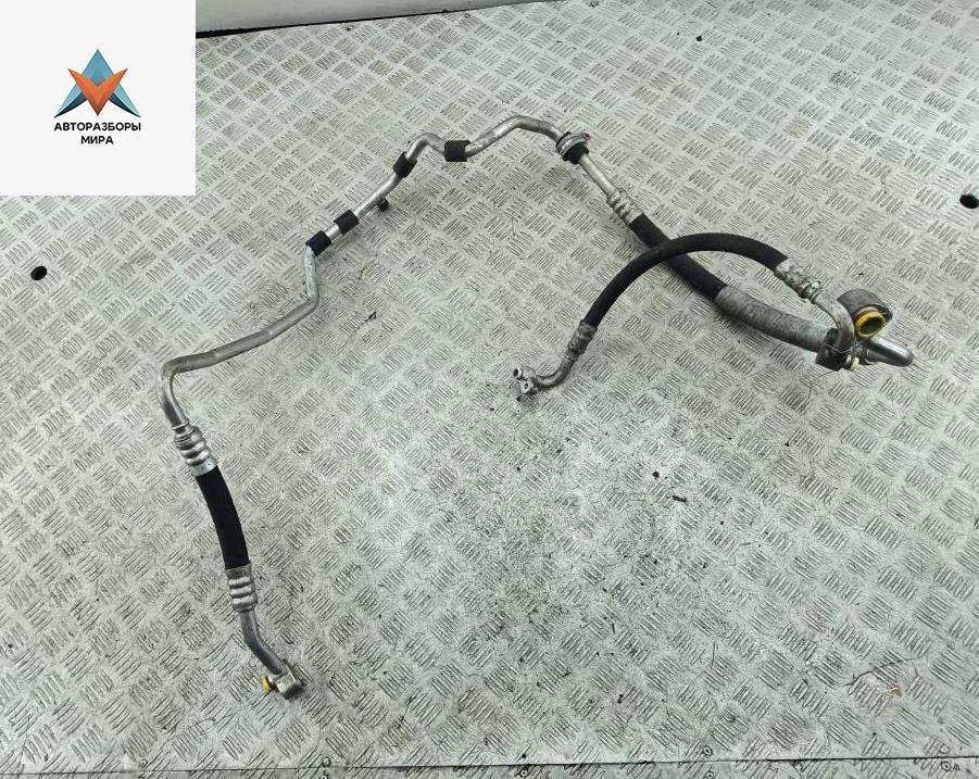 трубка кондиционера Volkswagen Golf 5 поколение 2004, 1.4 л., бензин, МКПП, чёрный, хетчбэк 3 дв. - фото №1