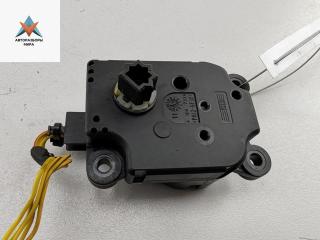 моторчик заслонки печки Citroen C5 1 поколение [рестайлинг] 2005, 2.0 л., дизель, МКПП, чёрный, хетчбэк 5 дв., 4PUH-19E616-AB