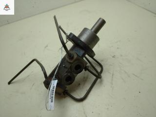 цилиндр тормозной главный Volkswagen Transporter T4 1995, 2.4 л., дизель, МКПП, чёрный, микроавтобус